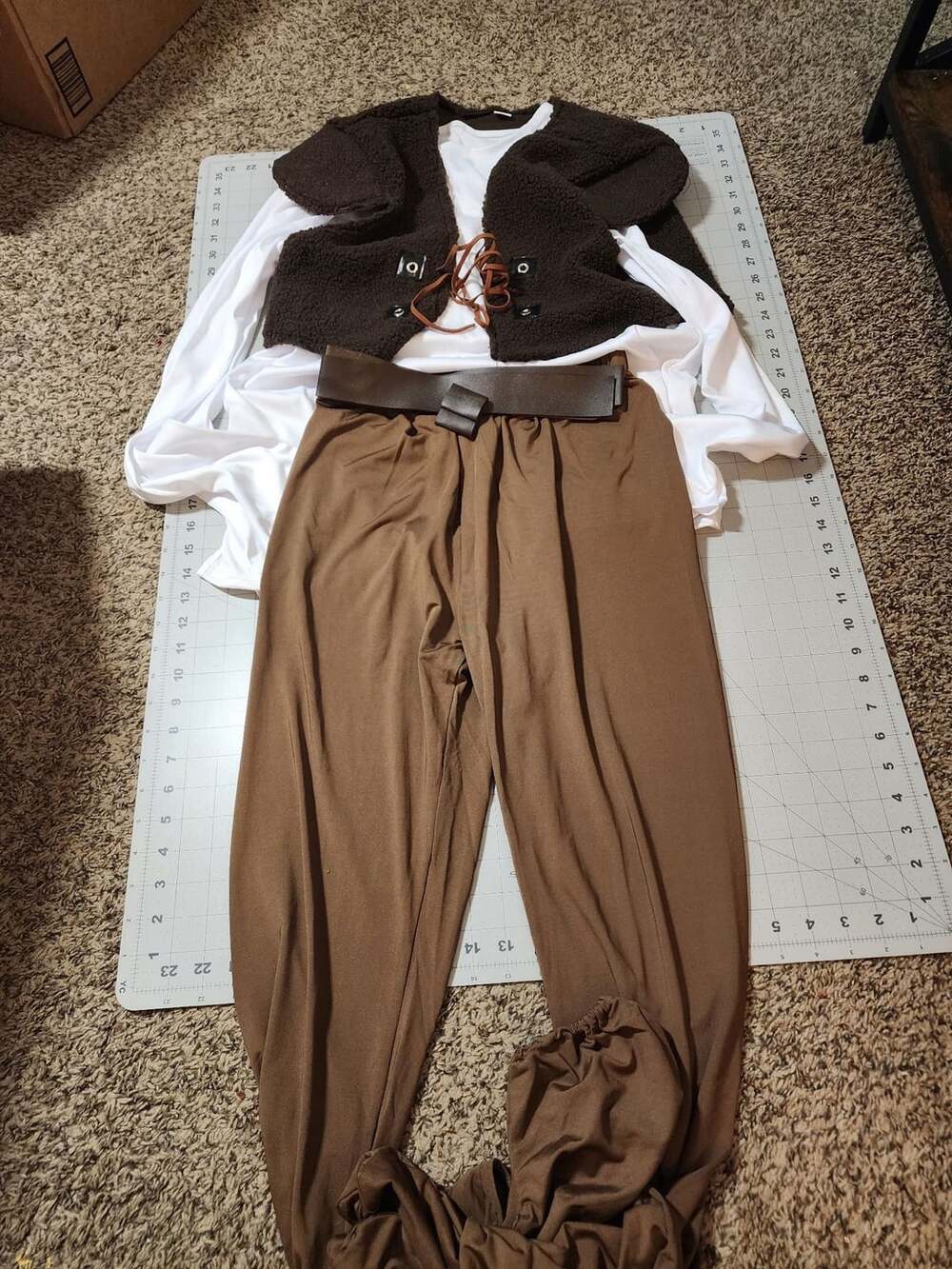 Costume Medieval Peasant Outfit Size M Brown White